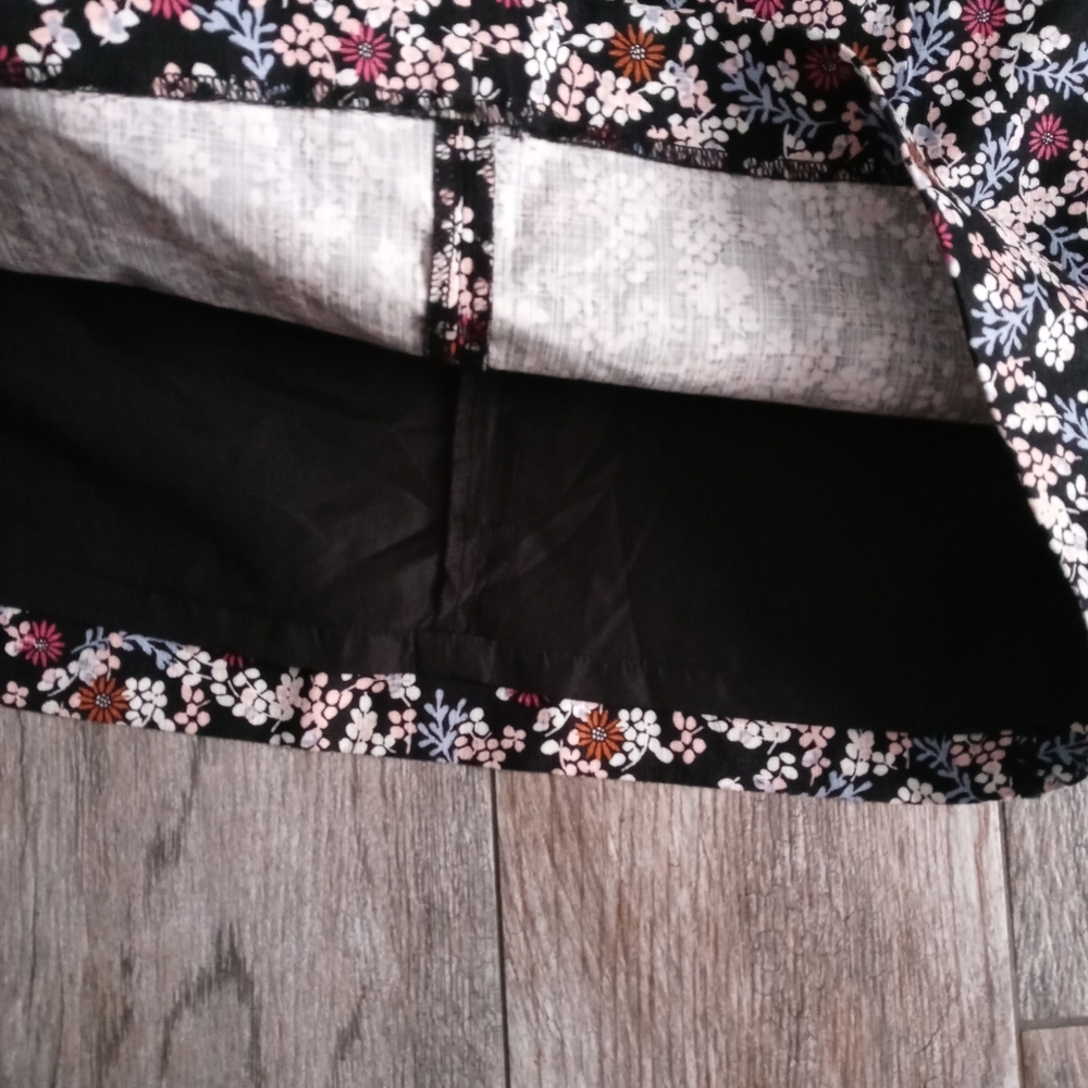 Skirt Women Ann Taylor Loft casual Size 6 floral print New Without Tag 2 Pocket - Picture 3 of 7